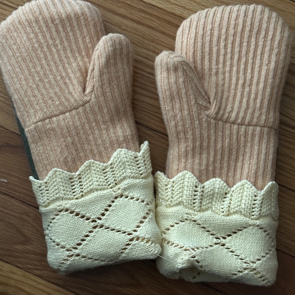 Upcycled Floral Handmade Wool Gloves with Button Detail, Fleece Lined - Picture 4 of 6